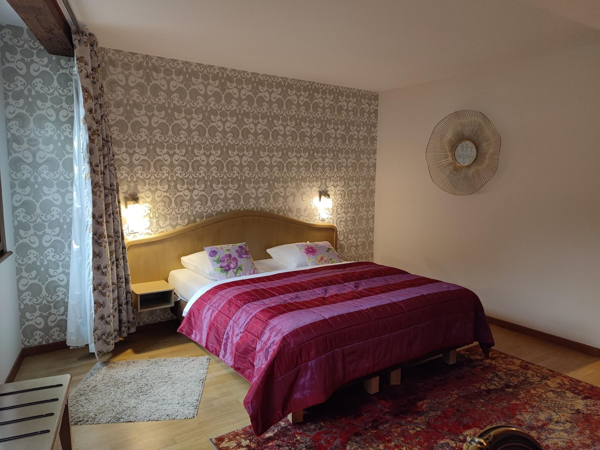 Hotel Au Lion Ribeauvillé Exteriér fotografie