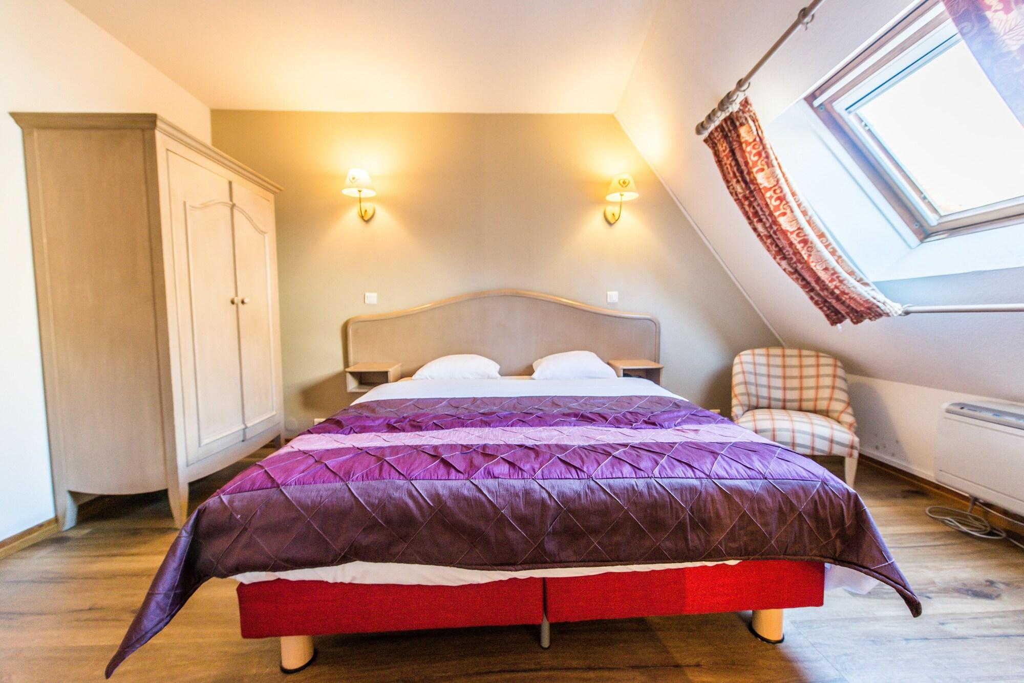 Hotel Au Lion Ribeauvillé Exteriér fotografie