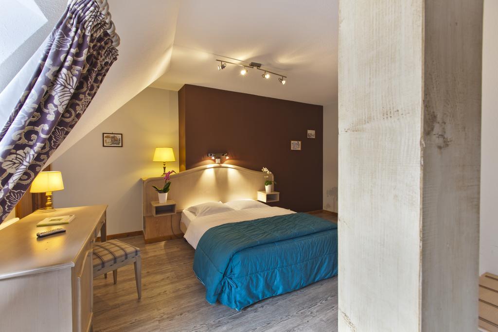 Hotel Au Lion Ribeauvillé Exteriér fotografie